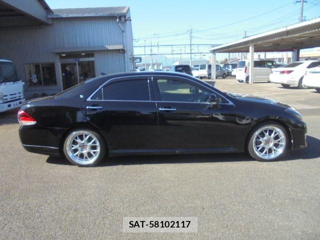 Toyota CROWN SEDAN 2012-07 3664292-7