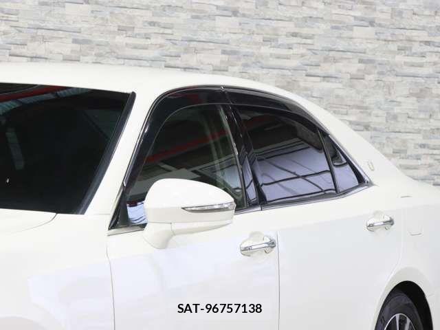 Toyota CROWN SEDAN 2016-03 3664272-10