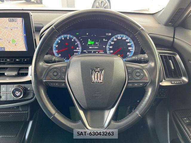 Toyota CROWN SEDAN 2020-11 3713734-10