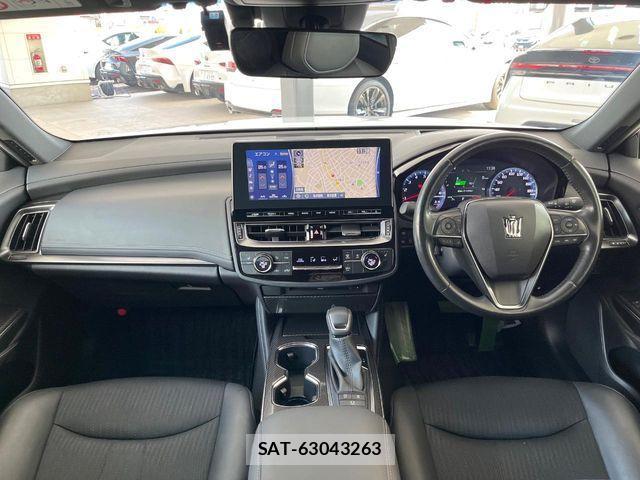 Toyota CROWN SEDAN 2020-11 3713734-1