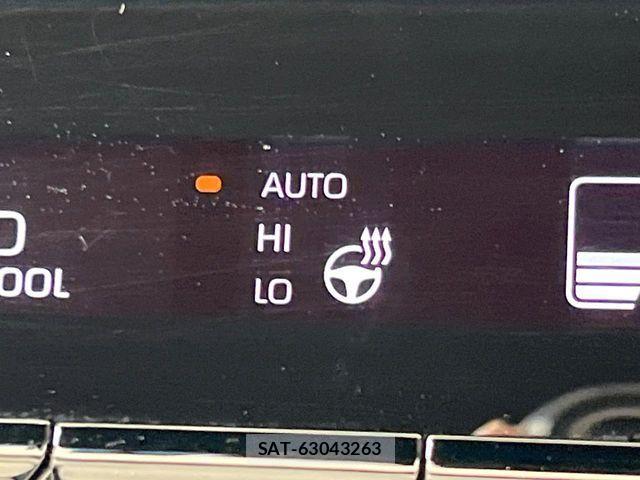 Toyota CROWN SEDAN 2020-11 3713734-6