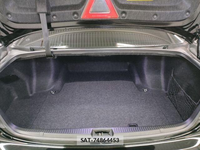 Toyota CROWN SEDAN 2009-08 3766867-8