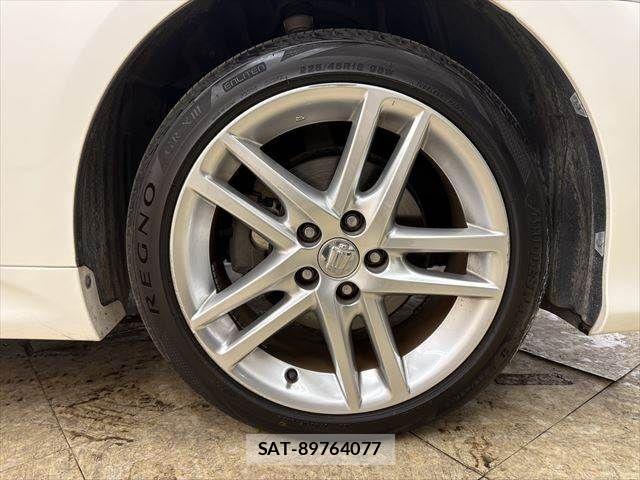 Toyota CROWN SEDAN 2010-04 3832135-13