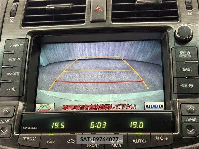 Toyota CROWN SEDAN 2010-04 3832135-5