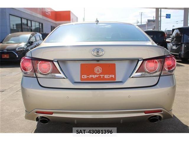 Toyota CROWN SEDAN 2016-06 3832119-12