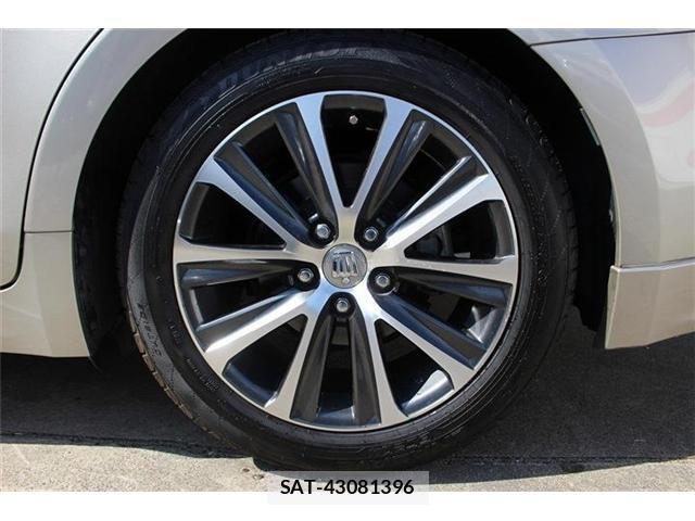 Toyota CROWN SEDAN 2016-06 3832119-17