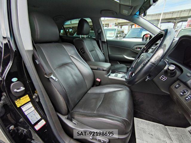 Toyota CROWN SEDAN 2012-09 4040061-25