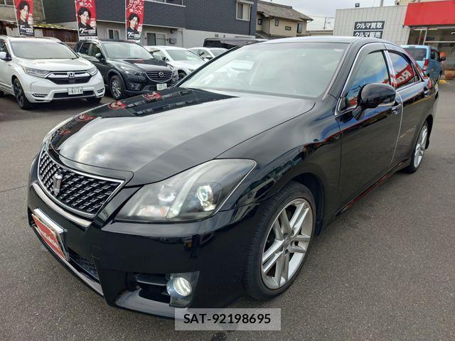 Toyota CROWN SEDAN 2012-09 4040061-4