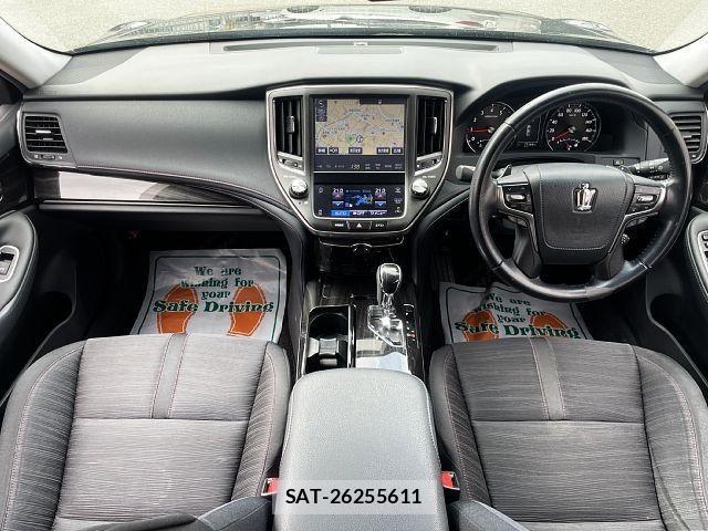 Toyota CROWN SEDAN 2016-10 4322003-1