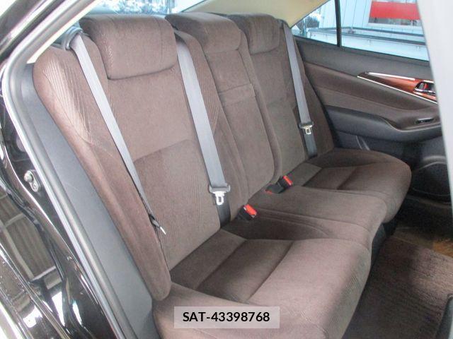 Toyota CROWN SEDAN 2013-05 4391964-18