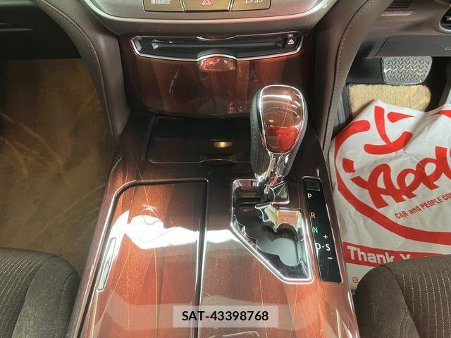 Toyota CROWN SEDAN 2013-05 4391964-27