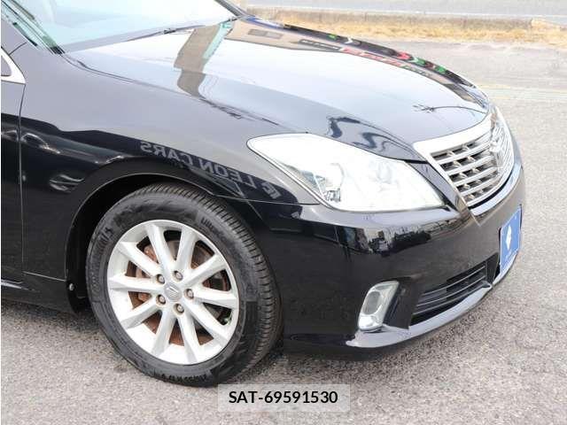 Toyota CROWN SEDAN 2011-03 4589546-12