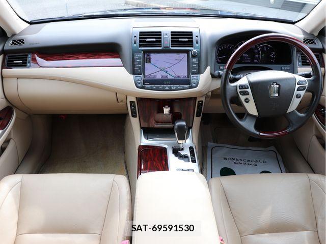 Toyota CROWN SEDAN 2011-03 4589546-15