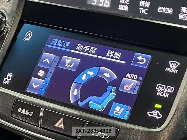 Toyota CROWN SEDAN 2016-04 4638454-7