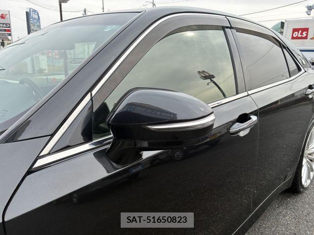 Toyota CROWN SEDAN 2014-12 4638456-17