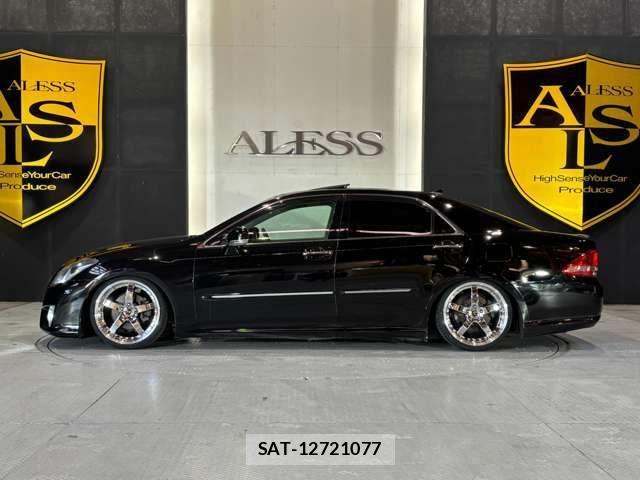 Toyota CROWN SEDAN 2009-06 4752208-10
