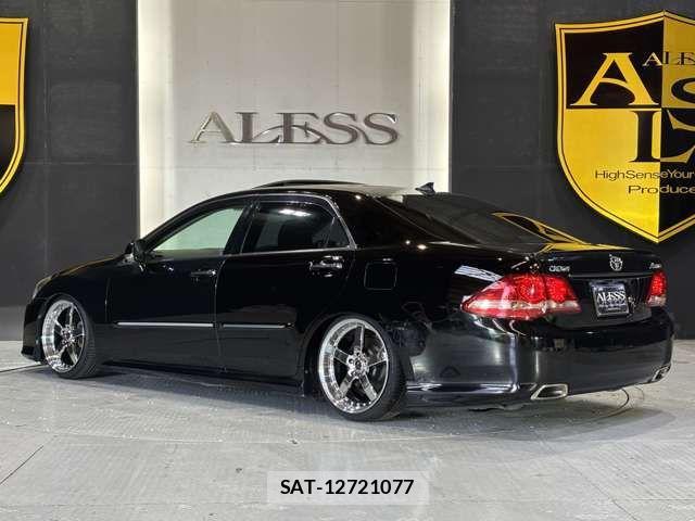 Toyota CROWN SEDAN 2009-06 4752208-2
