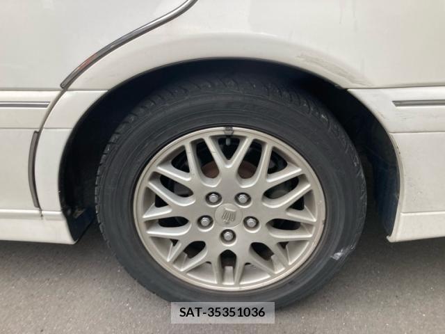 Toyota CROWN SEDAN 2001-01 4935878-3