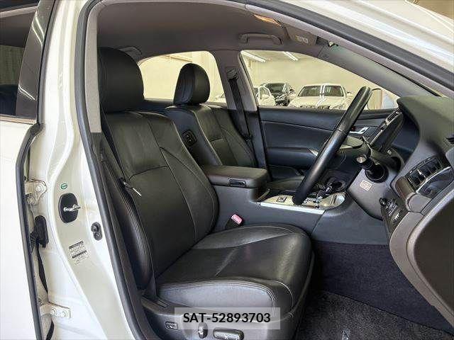Toyota CROWN SEDAN 2010-05 4935807-6