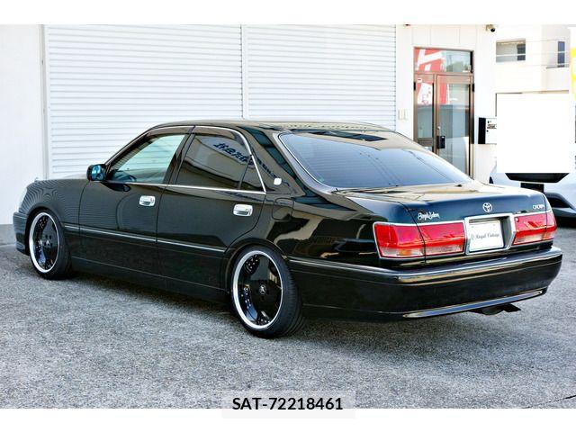 Toyota CROWN SEDAN 2002-10 5863551-11
