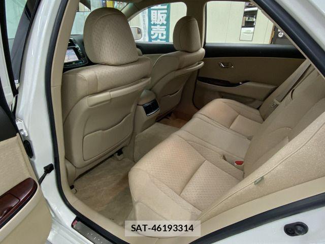 Toyota CROWN SEDAN 2009-07 5863597-18