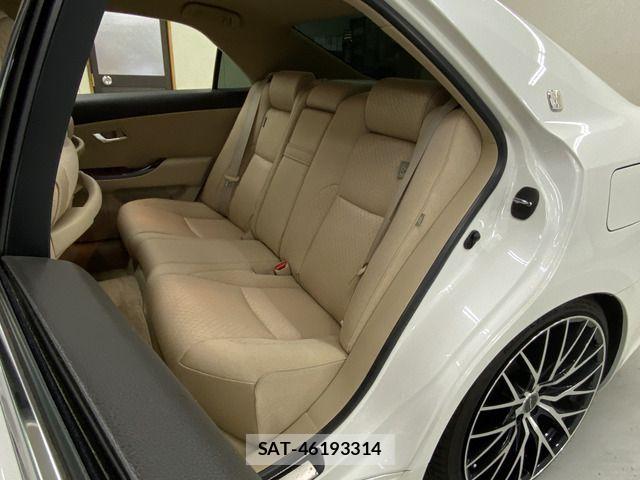 Toyota CROWN SEDAN 2009-07 5863597-19