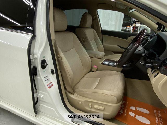 Toyota CROWN SEDAN 2009-07 5863597-4