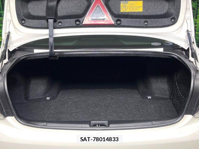 Toyota CROWN SEDAN 2011-02 5863575-10