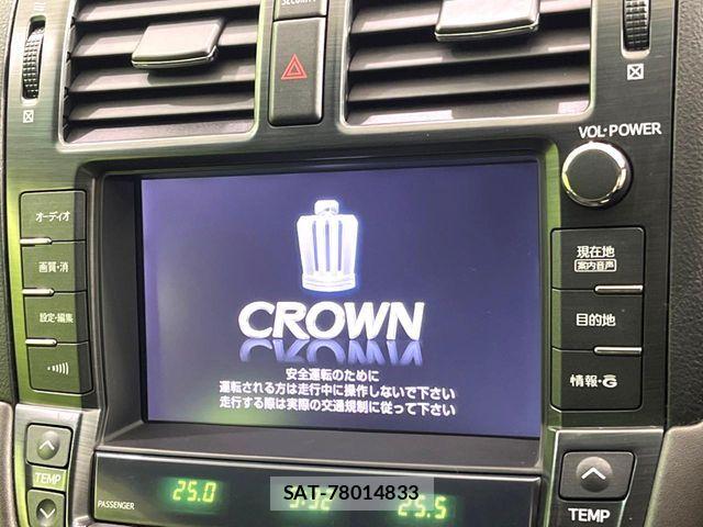 Toyota CROWN SEDAN 2011-02 5863575-2