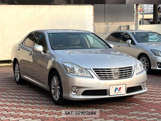 Toyota CROWN SEDAN 2010-07 6010687-15