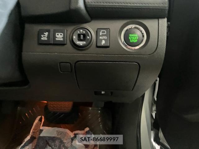 Toyota CROWN SEDAN 2008-06 6010707-12