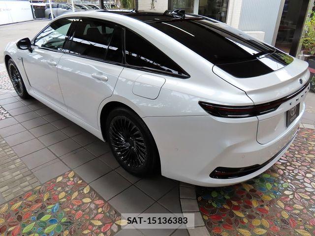 Toyota CROWN SEDAN 2024-02 6010661-11