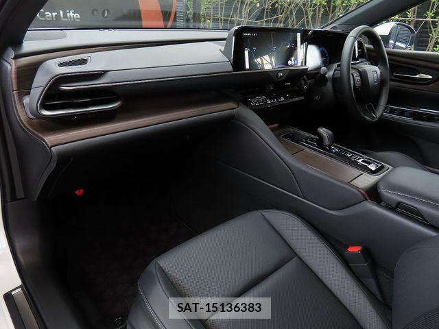 Toyota CROWN SEDAN 2024-02 6010661-15