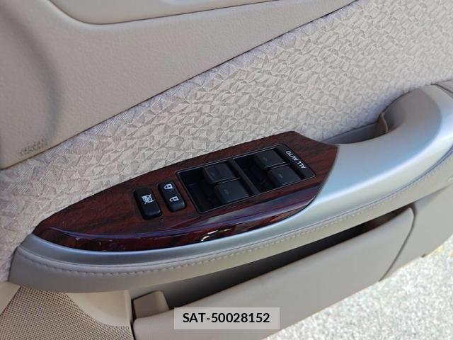 Toyota CROWN SEDAN 2010-03 6010691-13