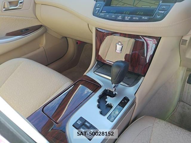 Toyota CROWN SEDAN 2010-03 6010691-21