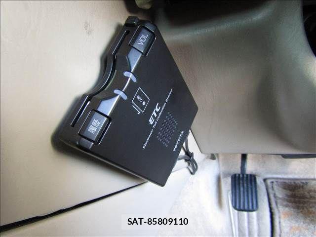 Toyota CROWN SEDAN 2003-03 6010706-13