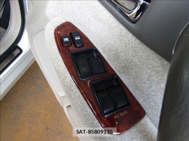 Toyota CROWN SEDAN 2003-03 6010706-14