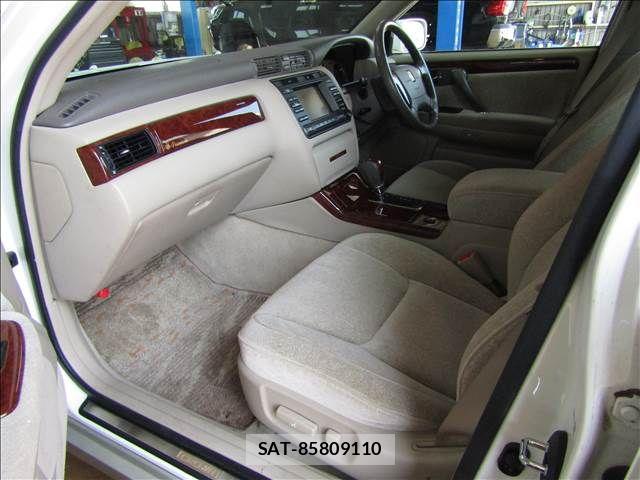 Toyota CROWN SEDAN 2003-03 6010706-18