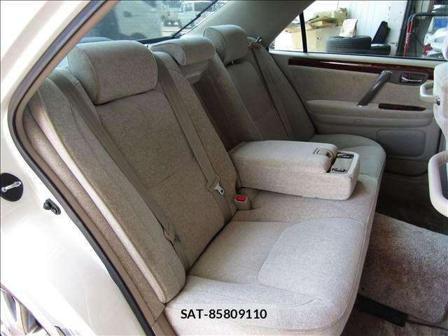 Toyota CROWN SEDAN 2003-03 6010706-21
