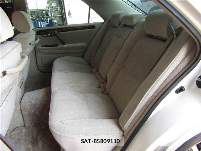 Toyota CROWN SEDAN 2003-03 6010706-23