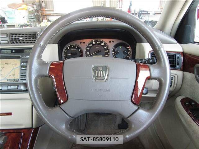 Toyota CROWN SEDAN 2003-03 6010706-2