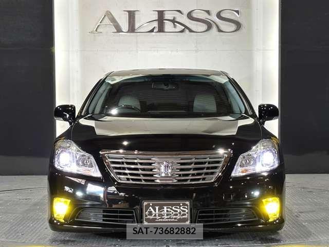 Toyota CROWN SEDAN 2012-05 6212943-9