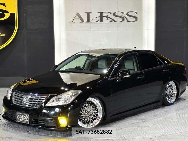 Toyota CROWN SEDAN 2012-05 6212943-6
