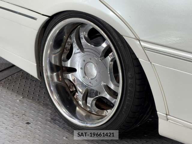 Toyota CROWN SEDAN 2003-02 6212950-17
