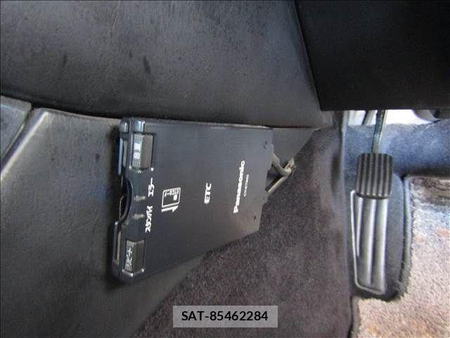 Toyota CROWN SEDAN 2003-07 6242997-10