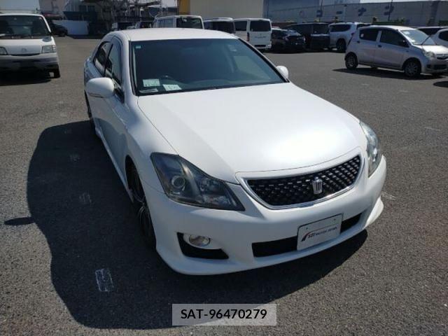 Toyota CROWN SEDAN 2009-11 6243012-0