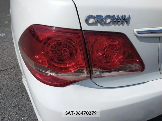 Toyota CROWN SEDAN 2009-11 6243012-15
