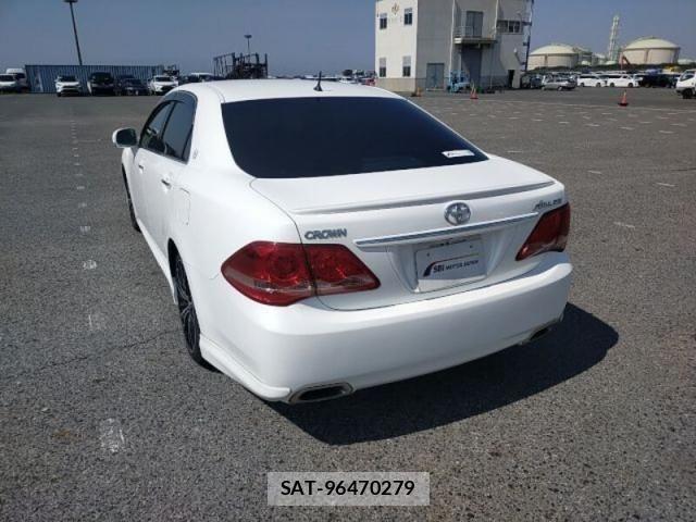 Toyota CROWN SEDAN 2009-11 6243012-3