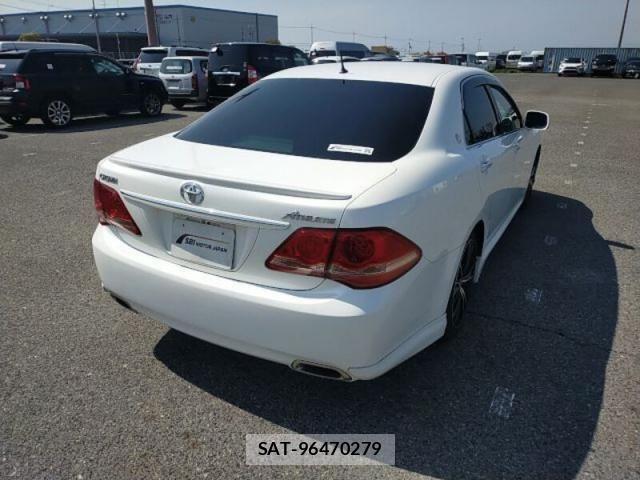 Toyota CROWN SEDAN 2009-11 6243012-5