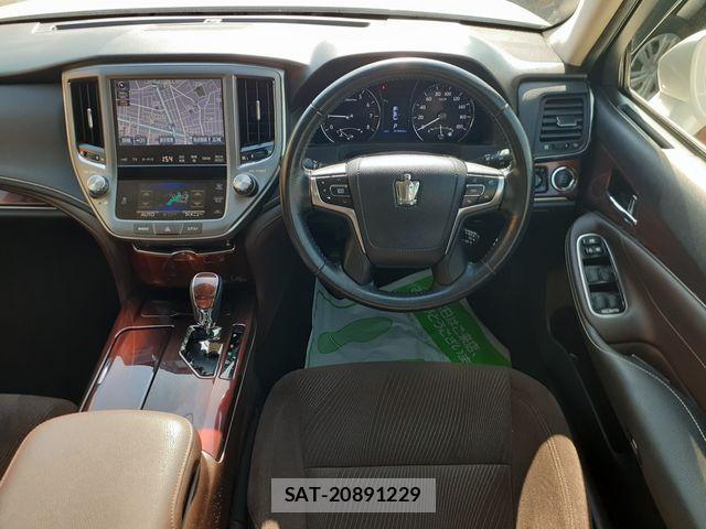 Toyota CROWN SEDAN 2013-03 6271349-13